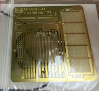 T-34/85エッチングパーツ